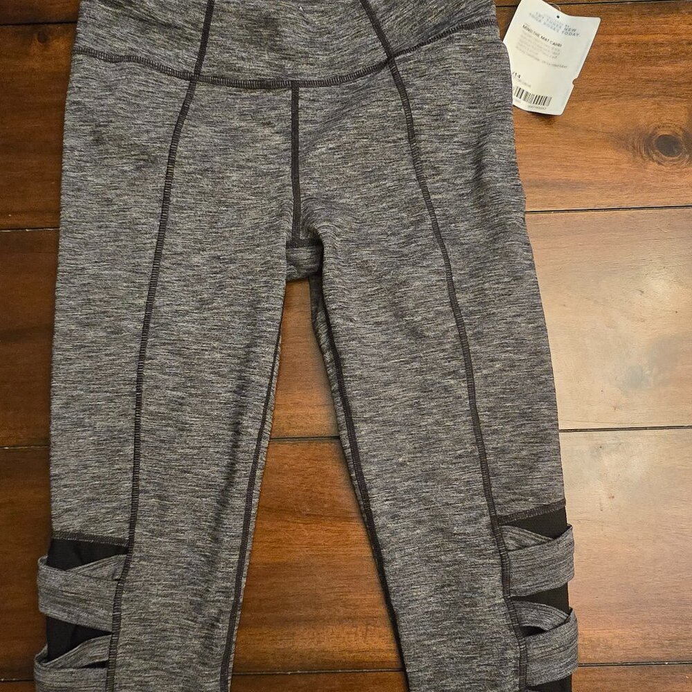 Athleta Girl Mind the Matt Cropped Capri XL/14 NEW with Tags